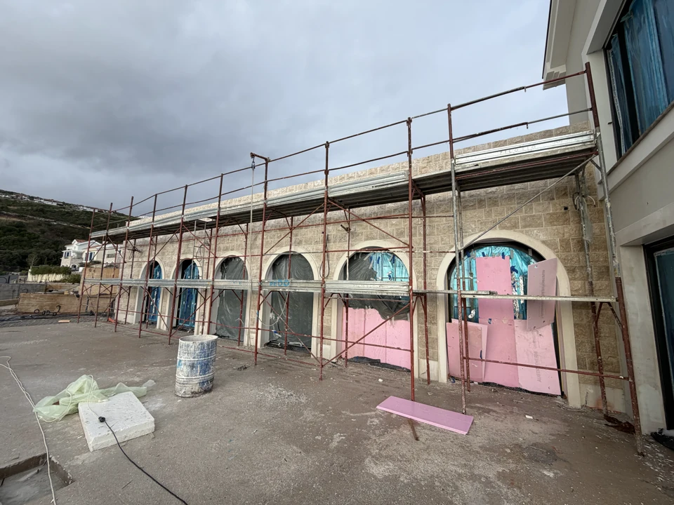 Luštica Bay — Phase H — view of the building and facade details, photo 4